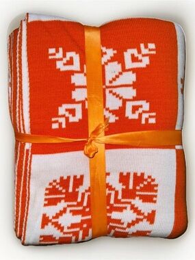 Knitted Throw Blanket Orange White Winter Decor for Couch Sofa Beach 56 x 44.5